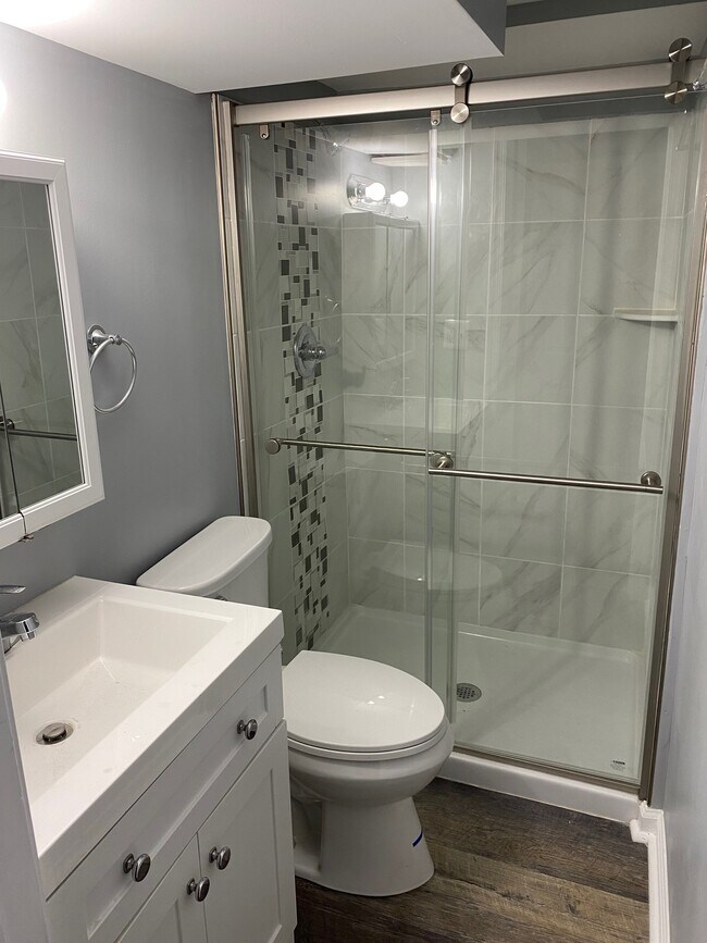 Photo - 627 Denison St