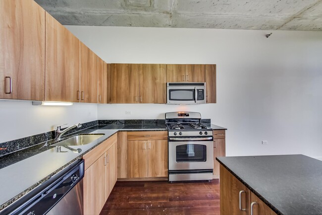 Photo - 235 W Van Buren St Unit 4107