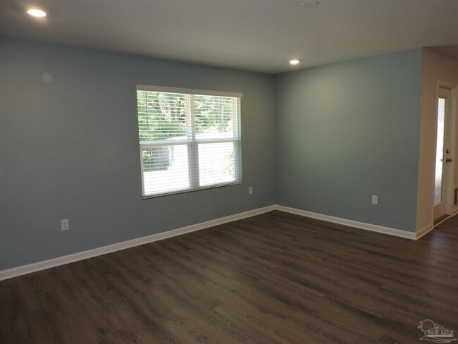 Photo - 5427 Peach Dr