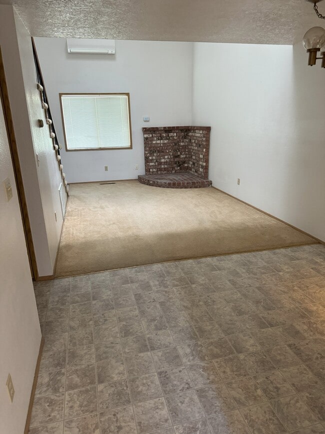 Photo - 1232 SW Maple Tree Ct