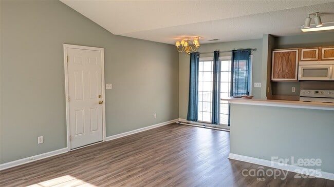 Photo - 111 Sterling Terrace Dr