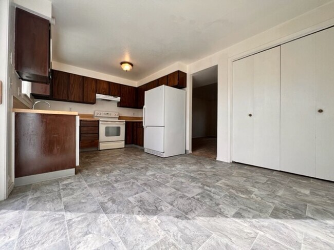 Photo - 200 N Stierman Way Unidad 718