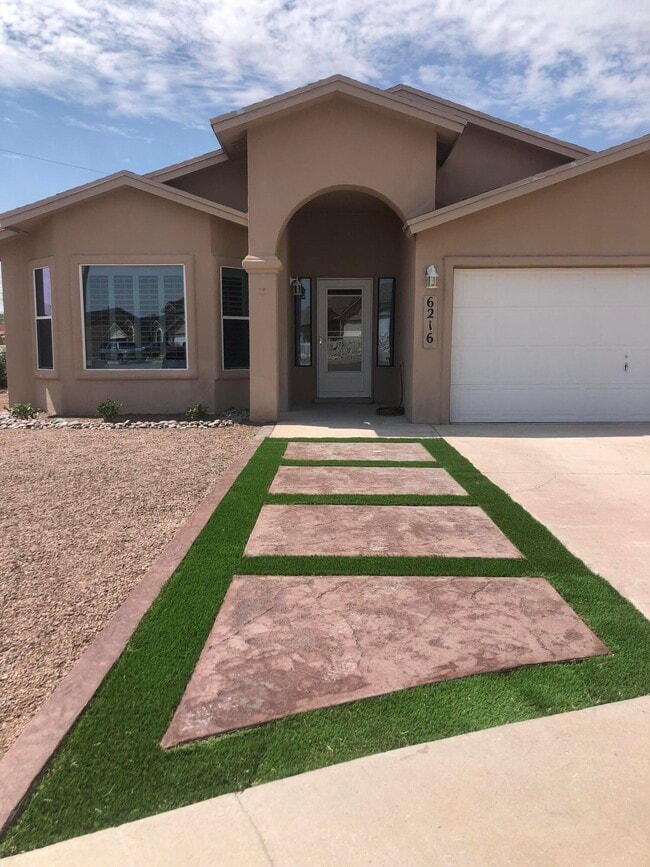 Photo - 6216 Lovebird Ln