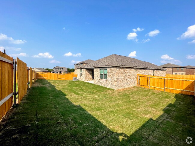 Building Photo - 214 Lk Rdg Dr Rental
