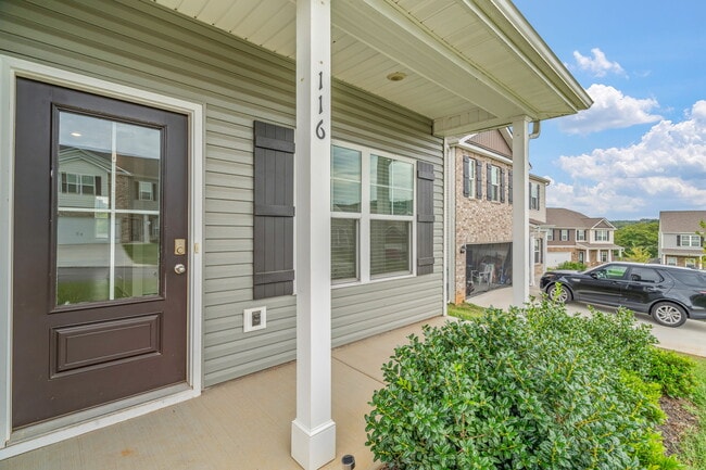 Photo - 116 Kaley Ln