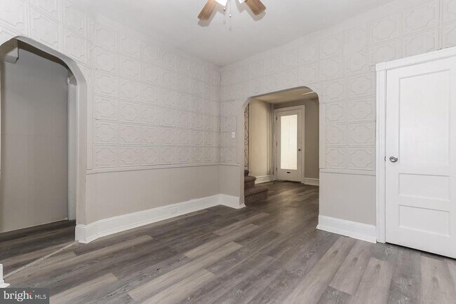 Photo - 2035 S Frazier St