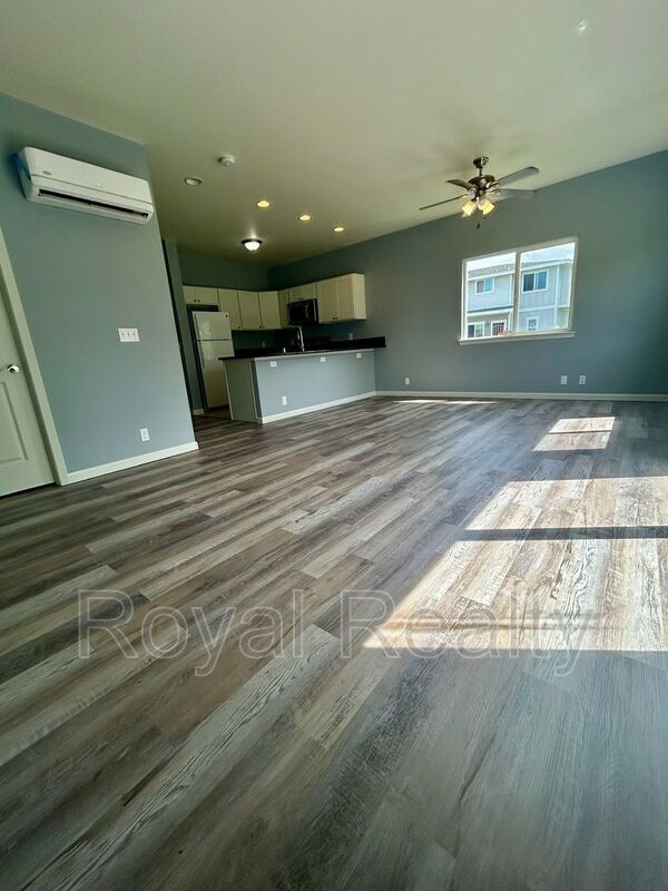 Building Photo - 87-176 Maipalaoa Rd Unit #R43