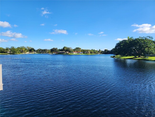 Photo - 6614 Miami Lakes Dr Townhome