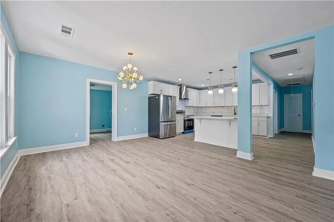 Photo - Move In by 5/1 & Save $500 OFF MAY Rent — Fully Renovated Gem!!!