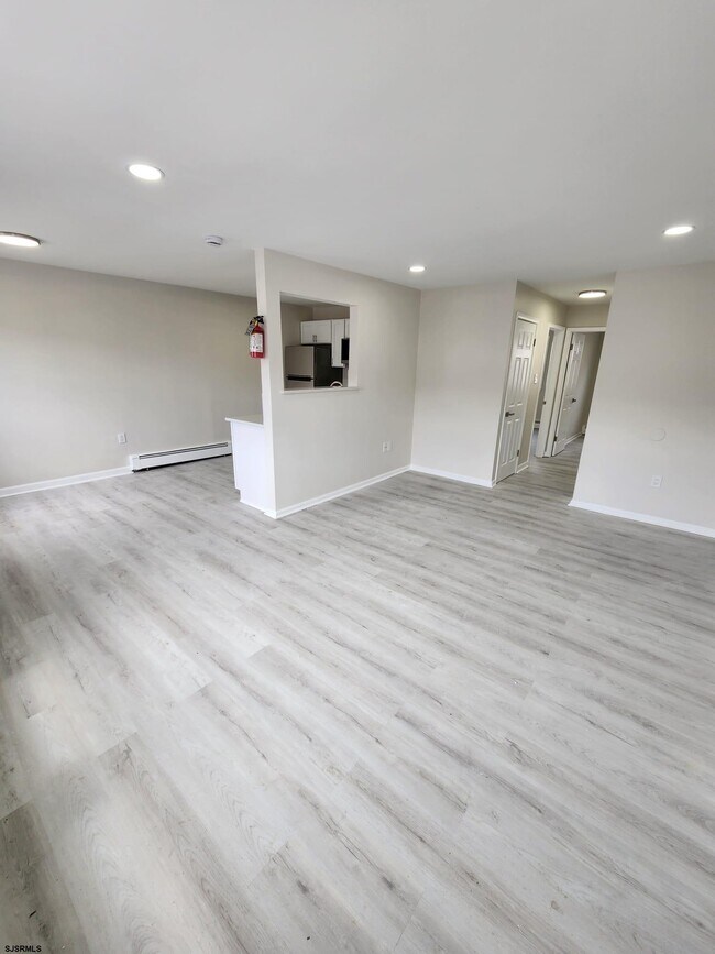 1919 N Missouri Ave Unit B