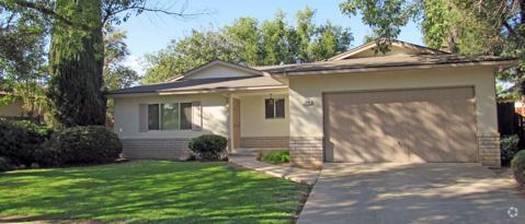 Building Photo - 1588 E Magill Ave Rental