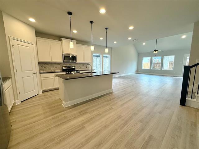 Photo - 2708 Shiners St