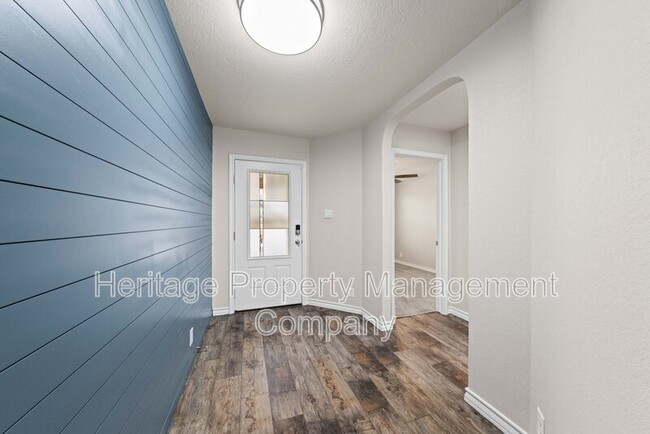 Photo - 148 Sage Sparrow