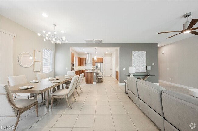 Building Photo - 11262 Cactus Tower Ave Unit 103 Rental