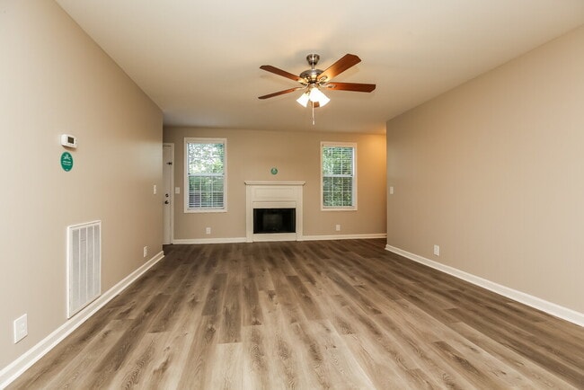 Photo - 5921 Belle Oaks Pl