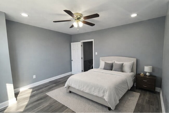 Photo - 1611 S Yewdall St