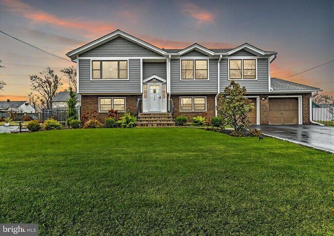 Photo - 118 Arlington Ave