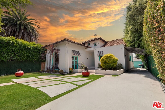 Photo - 455 N Crescent Heights Blvd