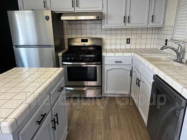 Photo - 1065 Lassen Dr