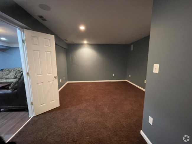 Building Photo - 27 Trail Ridge Ln Rental