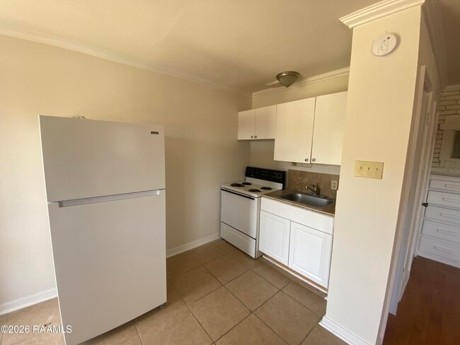 Photo - 1126 Aster St