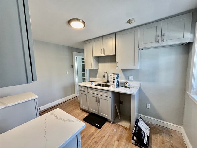 Photo - 4907 Washington St Unit 1L