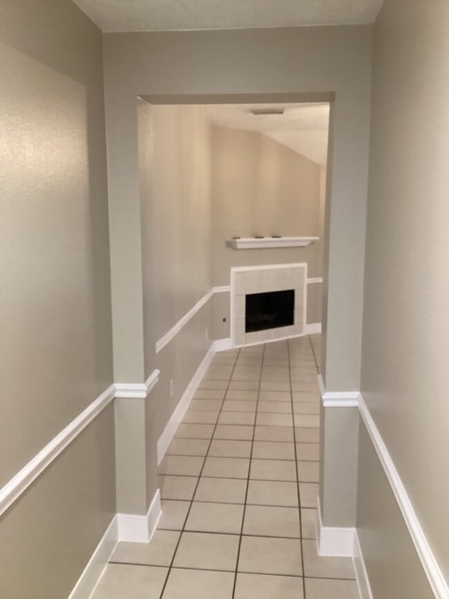 Photo - 17046 Clan MacIntosh Dr