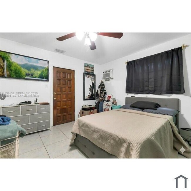 Photo - 2313 NW 33rd St Unit BACK