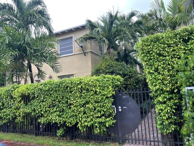 Building Photo - 815 W 40th St Unit 3 Rental