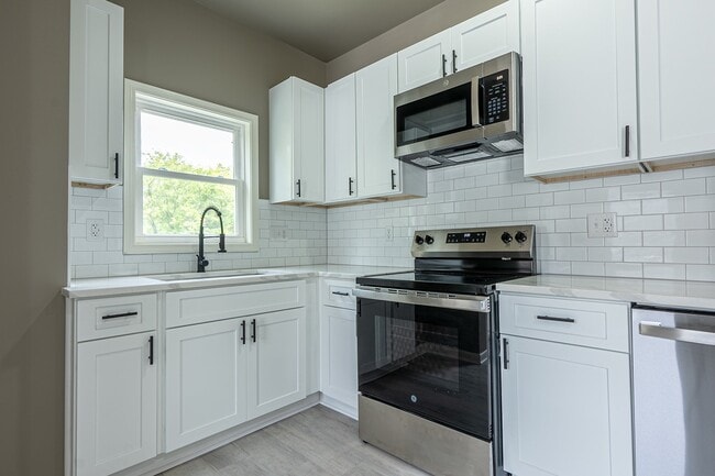 Photo - 1116 Richmond Blvd