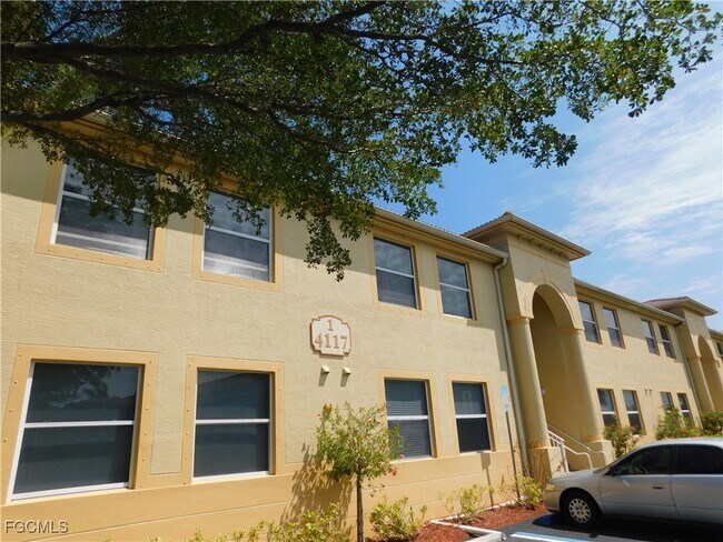 Building Photo - 4117 Bellasol Cir Unit 121