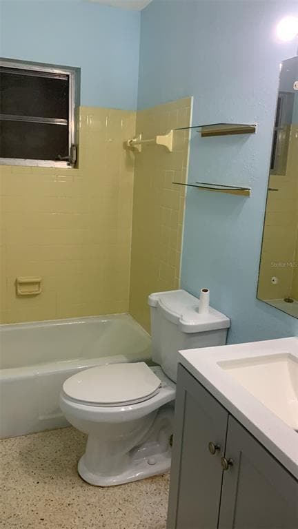 Photo - 1765 Elinor Pl