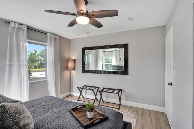 Photo - 1573 NE 30th Ct