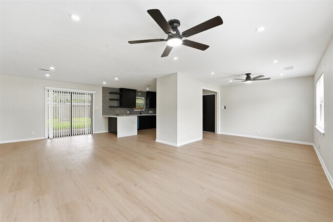 Photo - 8931 Blankenship Dr