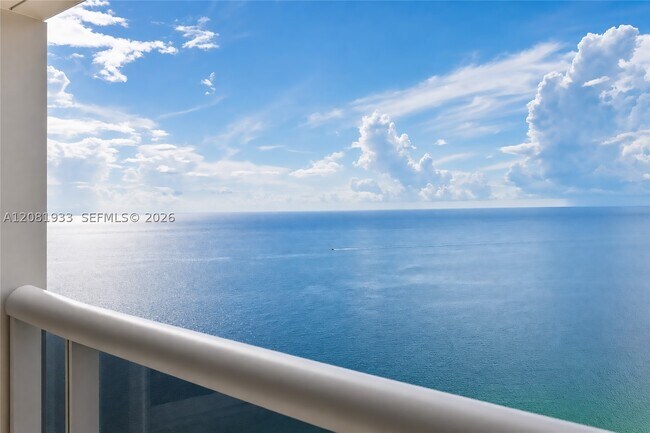 Photo - 15811 Collins Ave Unit 4007