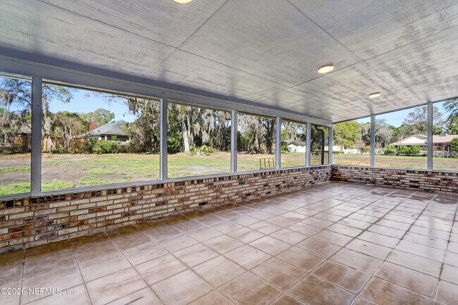 Photo - 11321 Deep Ln