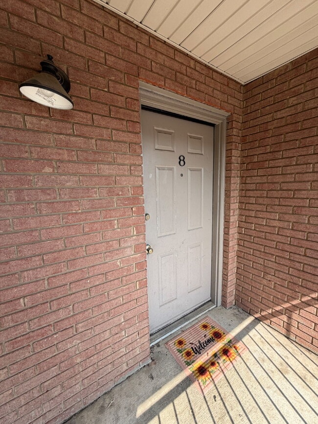 Photo - 1133 Fortner St Unit Apt B8