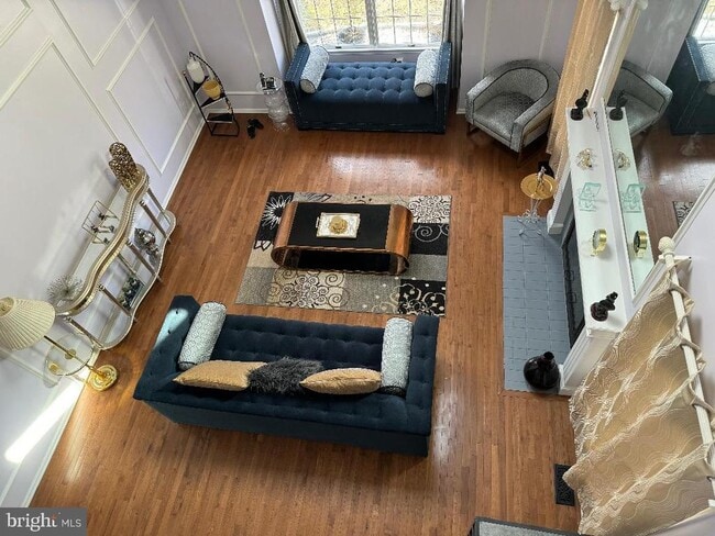 Photo - 18 E Countryside Dr