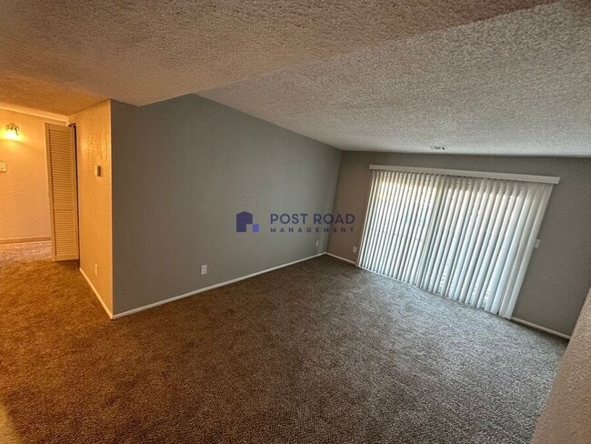 Photo - 501 W 27th St S Unit 304