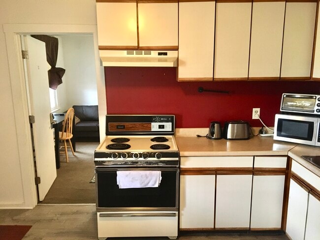 Photo - 157 Perkins St Unit 3