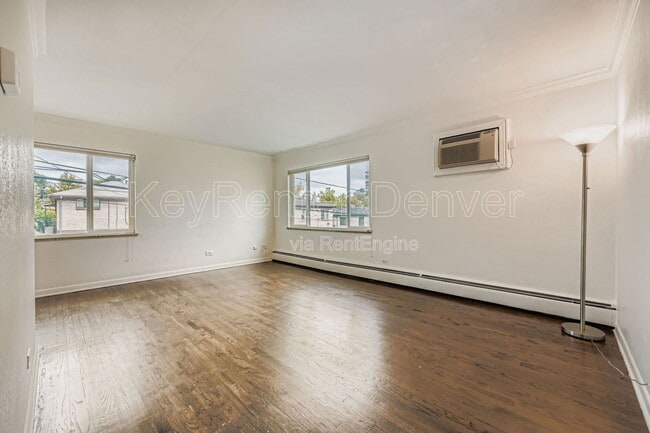 Photo - 23 N Clarkson St Unidad 6