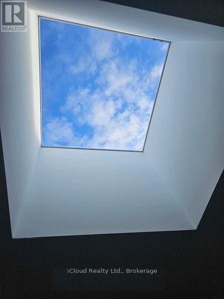 Photo - 33 Wild Rose Gardens