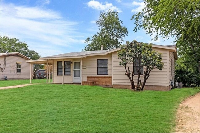 Photo - 4713 Laverda Dr