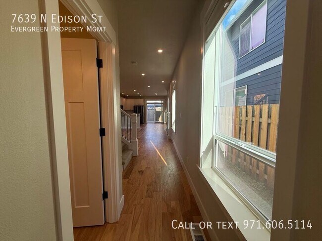 Photo - 7639 N Edison St