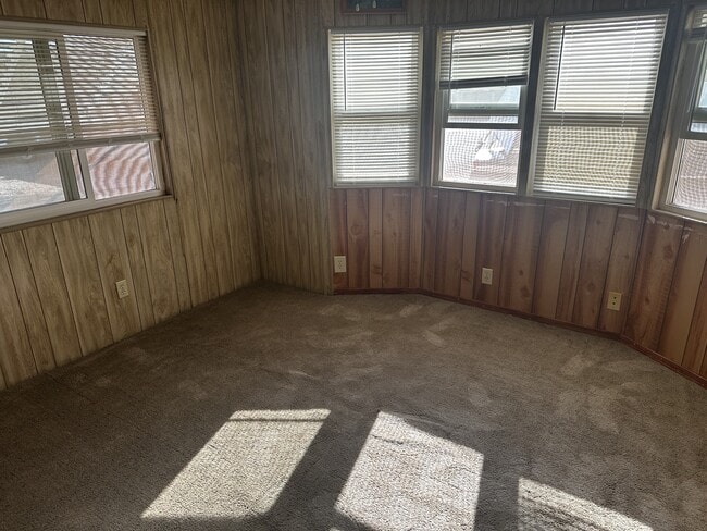349 N Royal Palm Rd