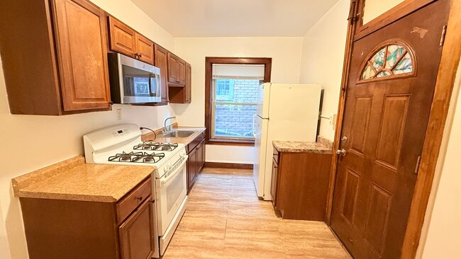 Photo - 4453 W Dickens Ave Unit 2