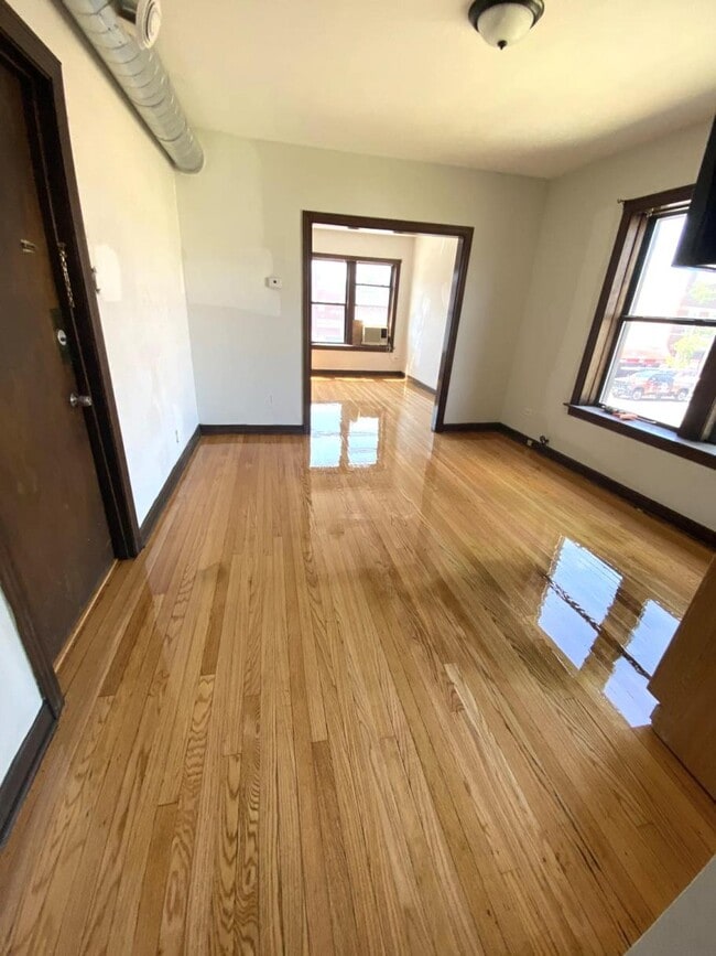 Photo - 4810 W Armitage Ave Unit 2F