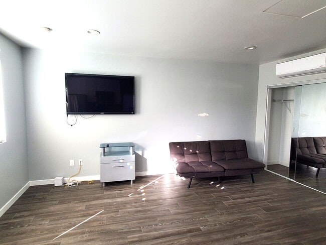 Photo - 11167 Richmont Rd Unidad B