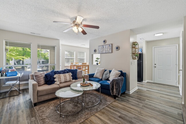 Photo - Mallard Cove Apartments