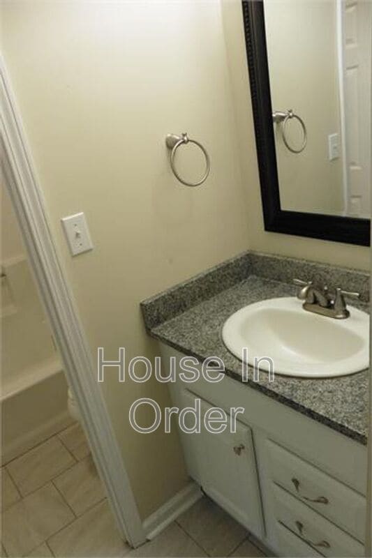 Photo - 187 Weston Rd